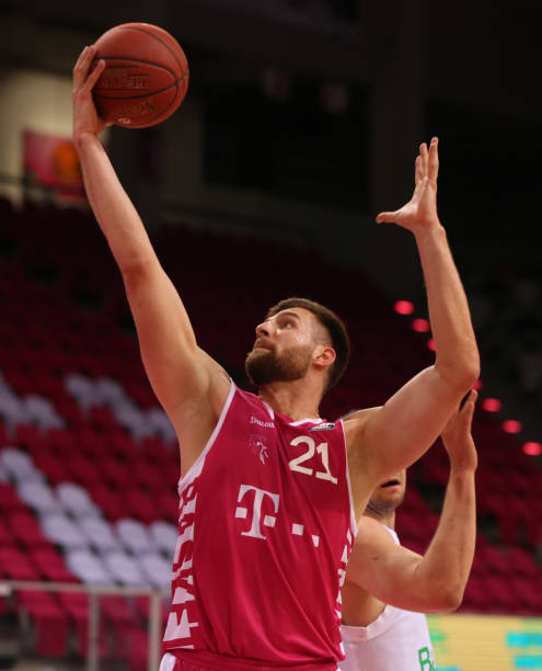 中国队内战 中国队内战