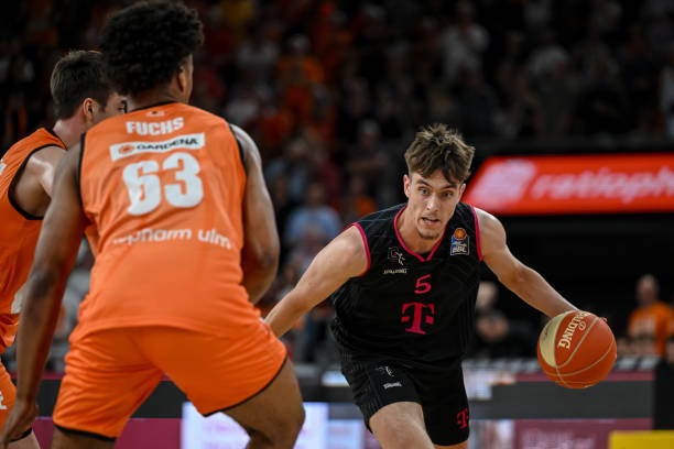 为其发展旅 为其发展旅