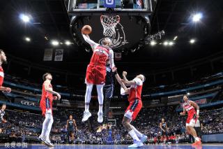 当中锋又能 当中锋又能