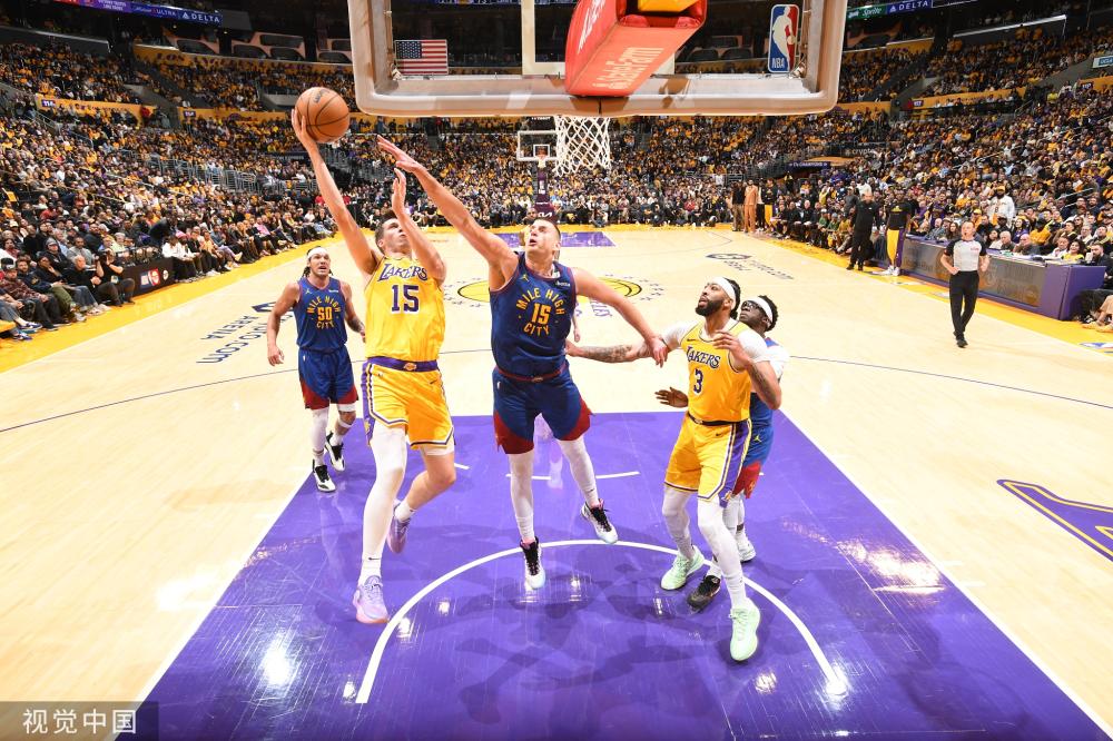 比赛中双方 比赛中双方