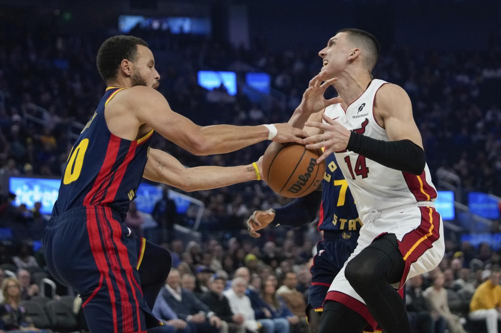 观察两国在 观察两国在